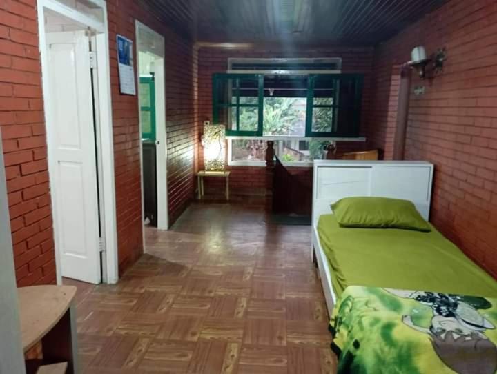 Villa Sentebale Bogor Esterno foto