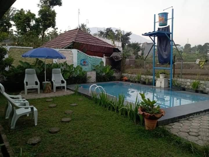 Villa Sentebale Bogor Esterno foto