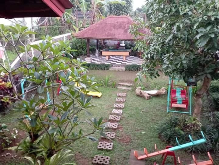Villa Sentebale Bogor Esterno foto