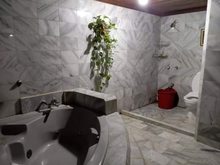 Villa Sentebale Bogor Esterno foto